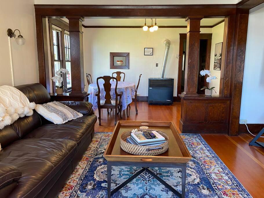 Historic Downtown Riverview Flat, No. 2 Astoria Exterior foto